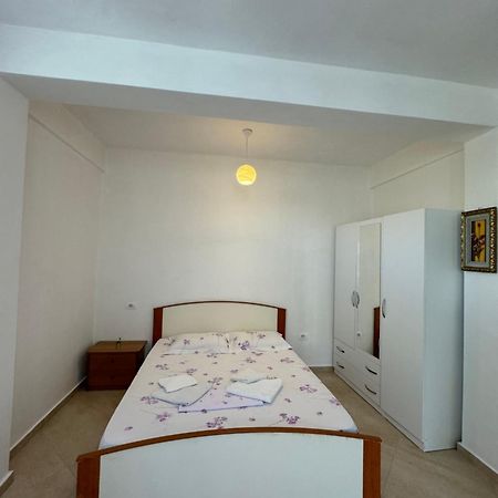Holiday Apartments Durres Bagian luar foto