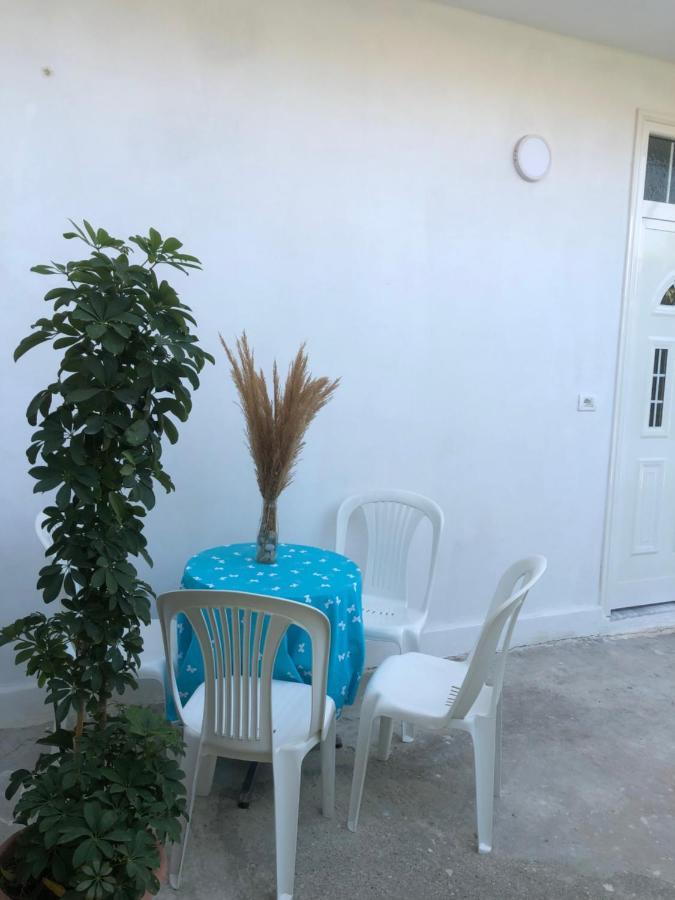 Holiday Apartments Durres Bagian luar foto