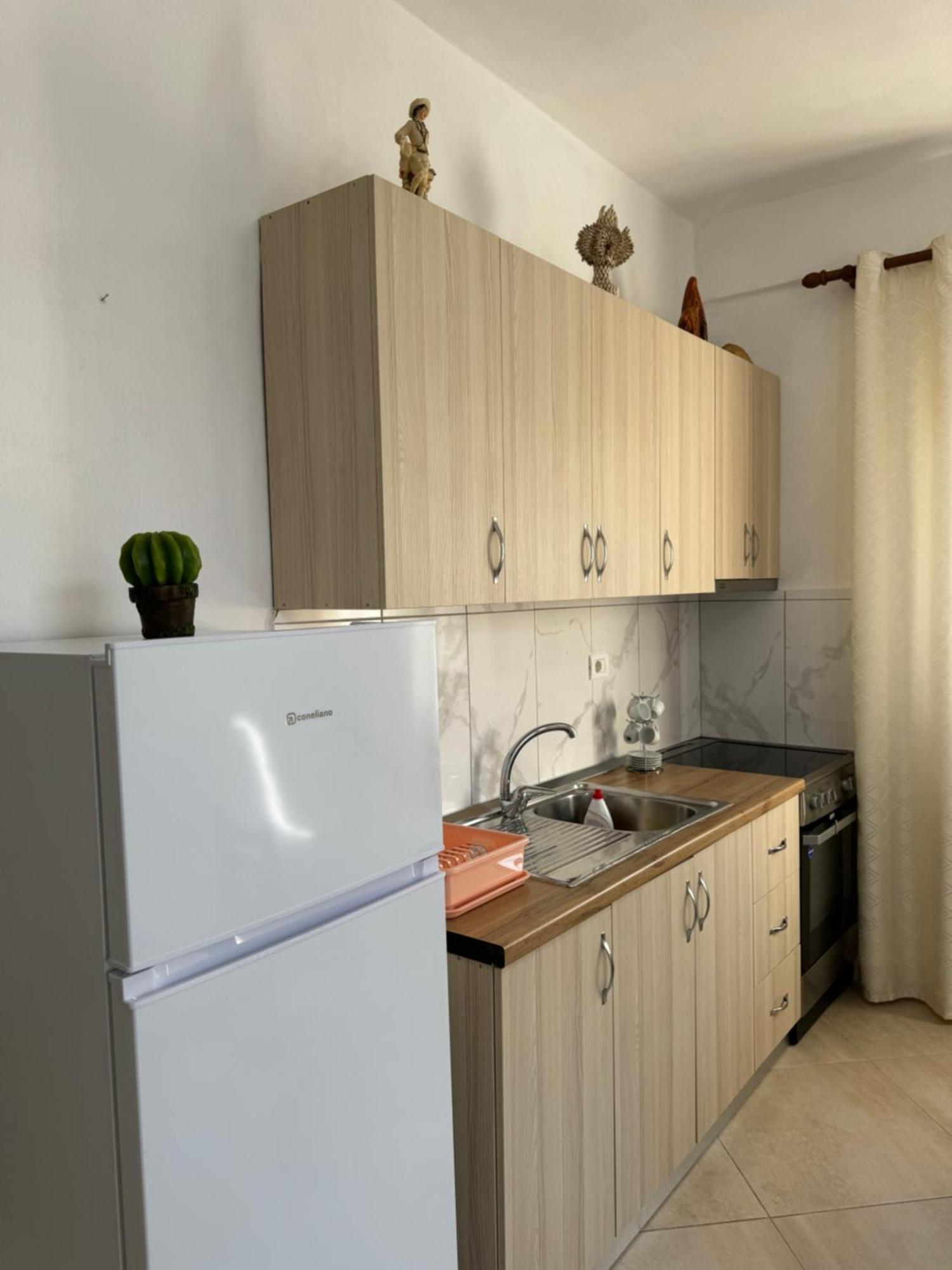 Holiday Apartments Durres Bagian luar foto