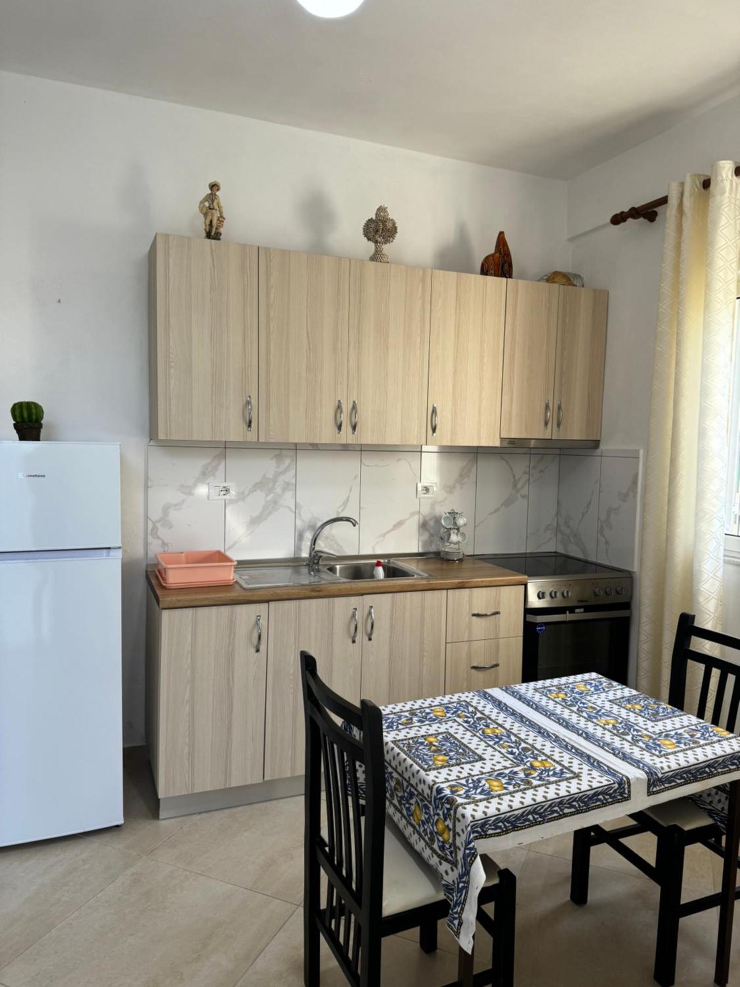 Holiday Apartments Durres Bagian luar foto