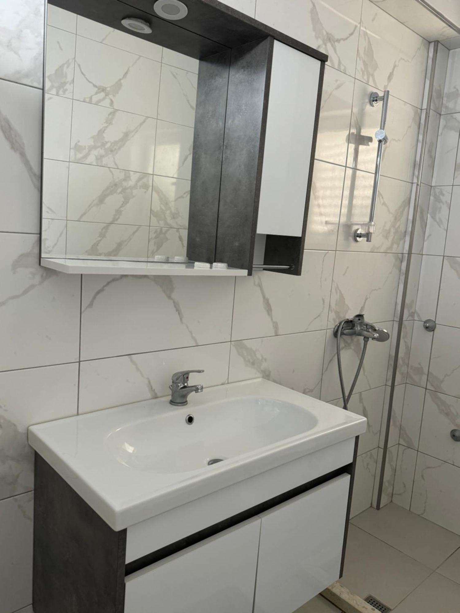 Holiday Apartments Durres Bagian luar foto